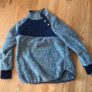Fleece pullover
